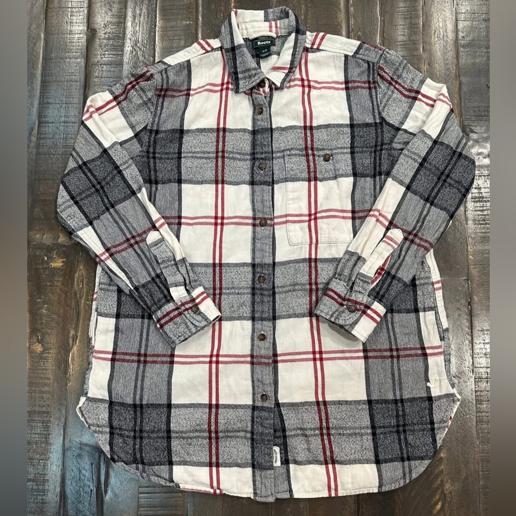 Roots Button Up